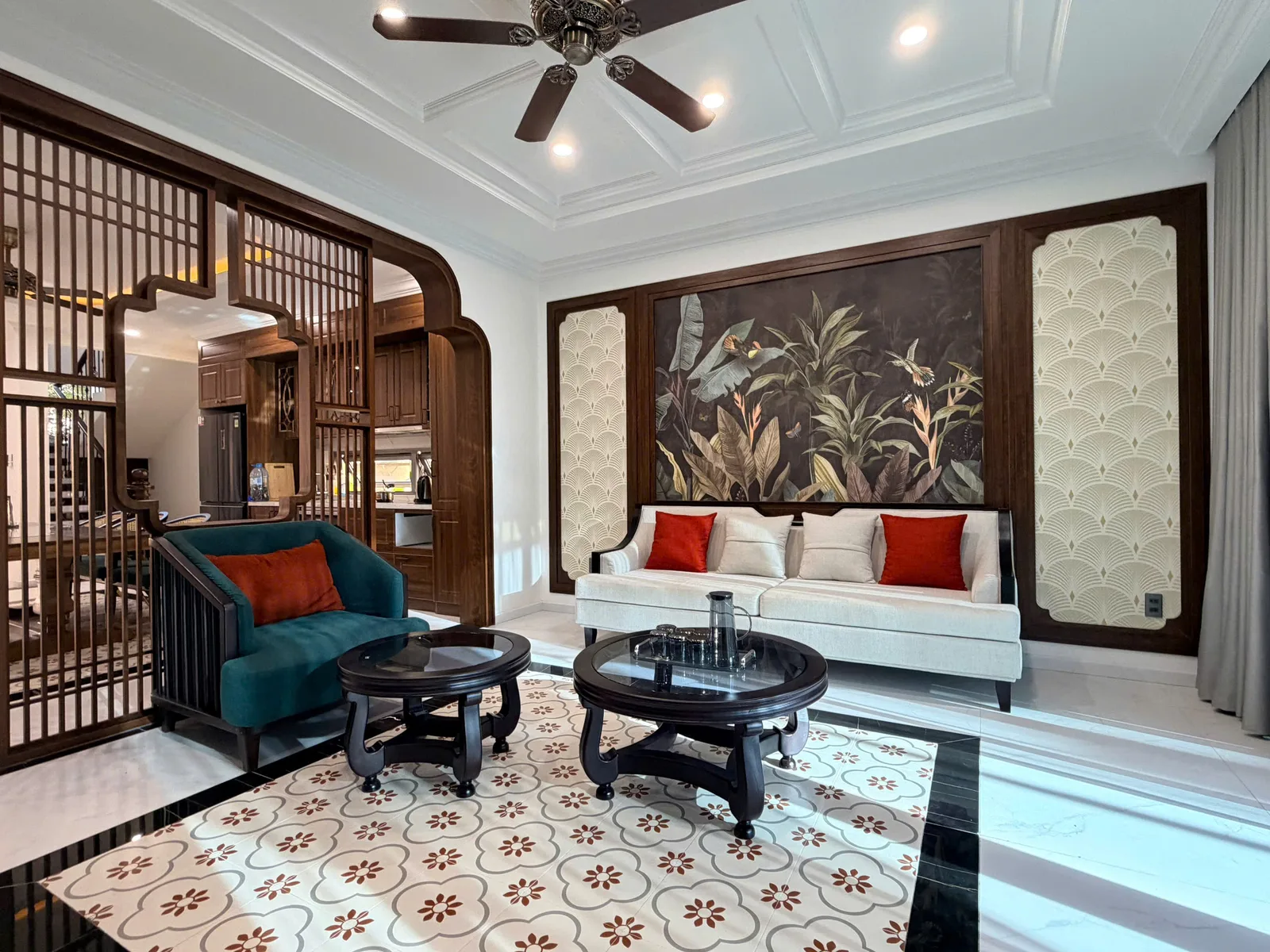 BT4-11 Regal Victoria — 5 Bedroom Villa with Pool - photo 1