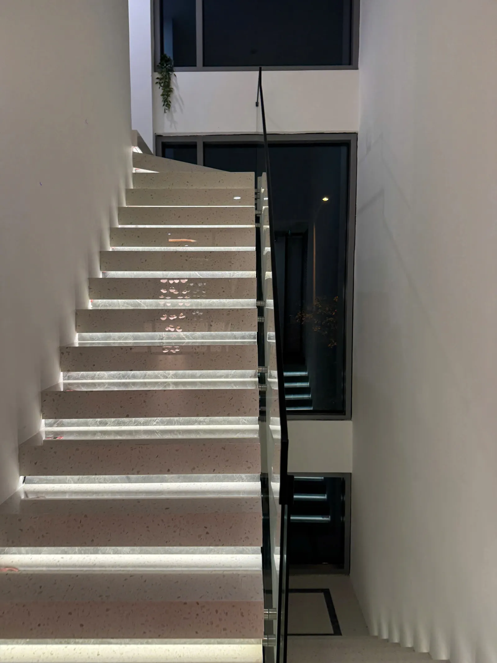 BT4-4 Regal Victoria — 4 Bedroom - photo 27