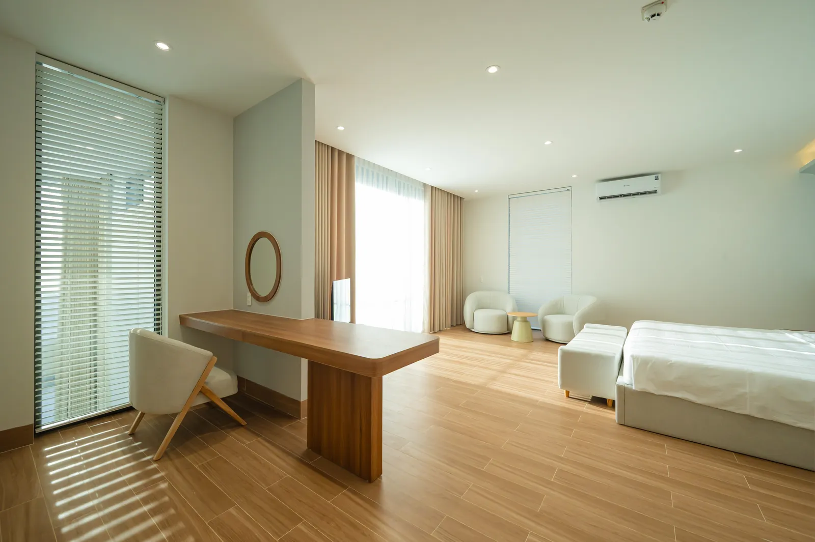 Sun Flower Villa — 4 Bedroom (410 m²) - photo 19